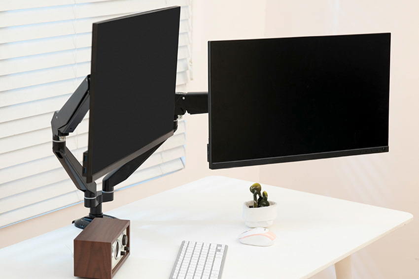 Monitor gas arm with desk mount